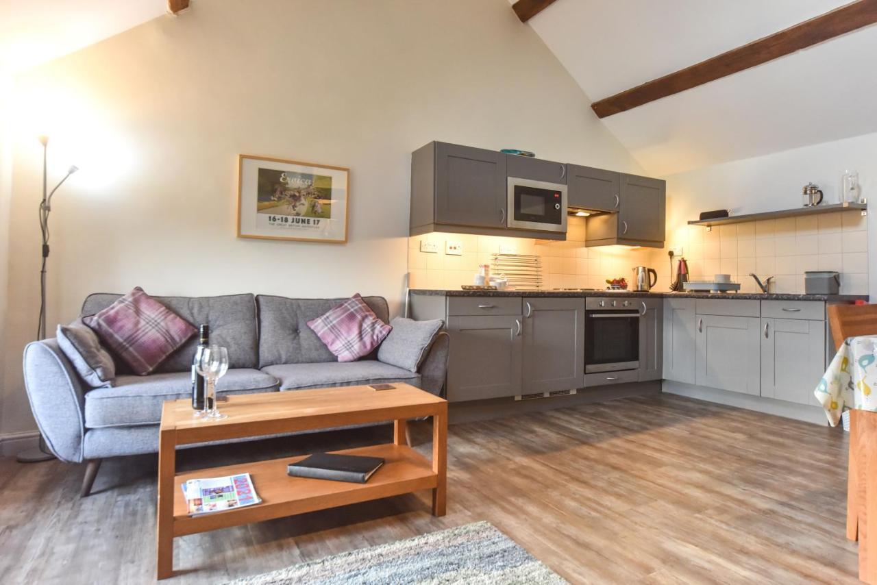 Church Farm Holiday Cottages - Pinster Cottage Ashbourne  Ngoại thất bức ảnh